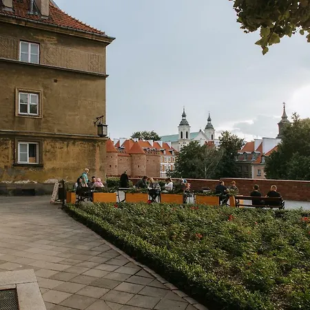 Old Town Market Place Penthouse *