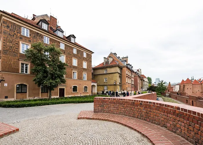 Old Town Market Place Penthouse By Bookinghost *