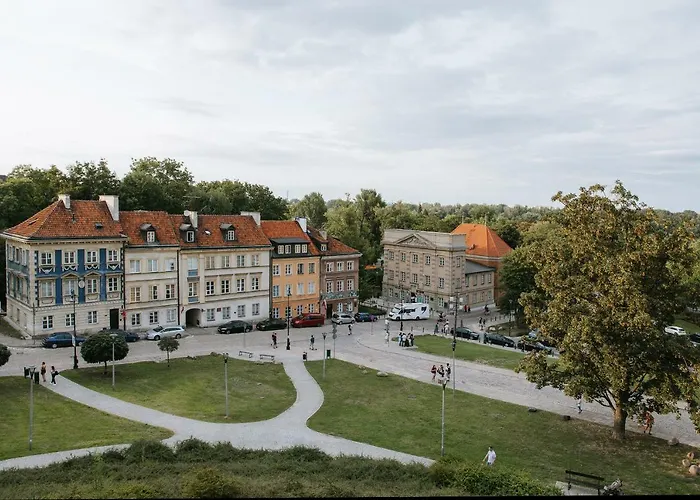 Old Town Market Place Penthouse By Bookinghost *