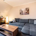 شقة Old Town Market Place Penthouse By Bookinghost *
