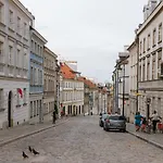 Old Town Market Place Penthouse By Bookinghost شقة وارسو